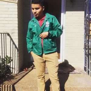 Meet your Posher, Bernardo